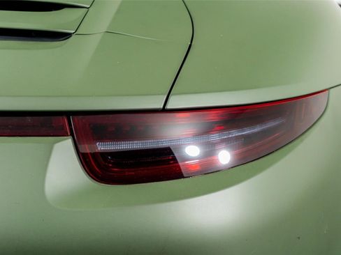 Used 2013 Porsche 911 Carrera 4S image 13