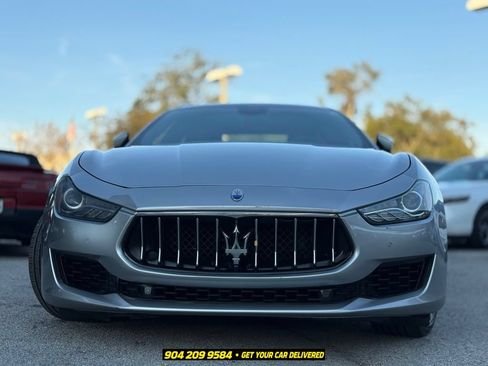 Used 2018 Maserati Ghibli RWD image 8