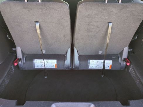 Used 2016 Ford Explorer XLT w/ Equipment Group 202A image 36