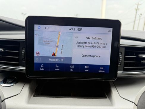 Used 2022 Ford Explorer XLT w/ Equipment Group 202A RWD image 7