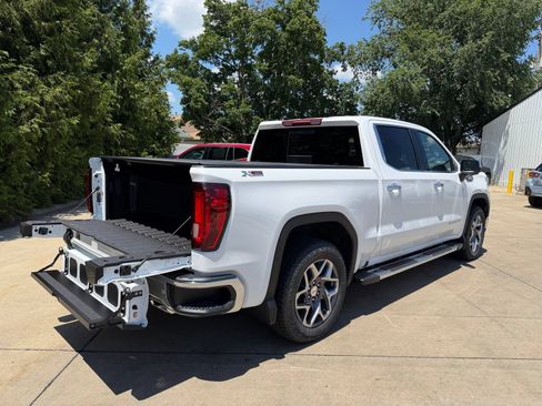 New 2026 GMC Sierra 1500 SLT w/ SLT Premium Plus Package AWD/4WD image 14