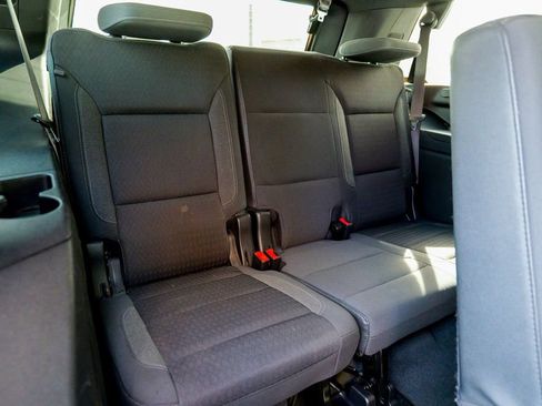 Used 2023 Chevrolet Tahoe LS image 31