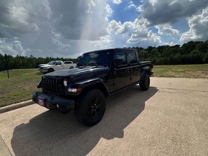 Used 2021 Jeep Gladiator Sport