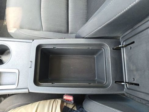 Used 2025 Nissan Altima 2.5 SV FWD image 22