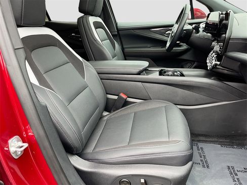 Used 2024 Chevrolet Blazer EV LT image 26