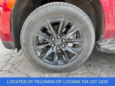 Used 2021 GMC Yukon SLT w/ SLT Luxury Plus Package image 5