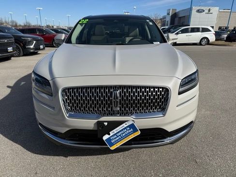 Certified 2022 Lincoln Nautilus Reserve image 9