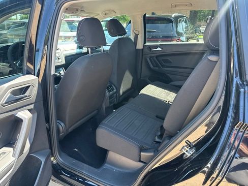 Used 2022 Volkswagen Tiguan S FWD image 11