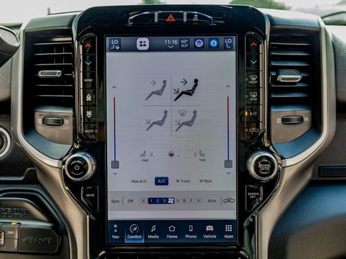 Used 2024 RAM 2500 Big Horn w/ Night Edition image 26