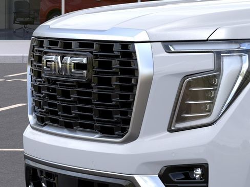 New 2026 GMC Yukon Denali w/ Denali Reserve Package AWD/4WD image 13