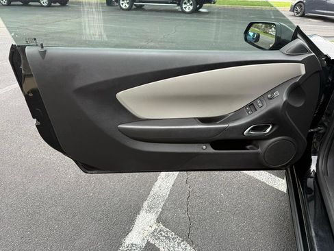 Used 2015 Chevrolet Camaro LS RWD image 8