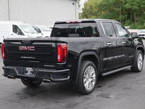Used 2022 GMC Sierra 1500 Denali w/ Denali Reserve Package image 12
