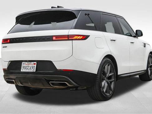 Certified 2024 Land Rover Range Rover Sport SE AWD/4WD image 4