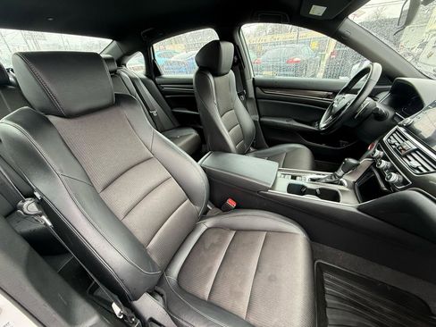 Used 2022 Honda Accord Sport image 16