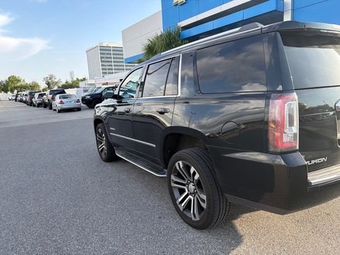 Used 2018 GMC Yukon Denali RWD image 6