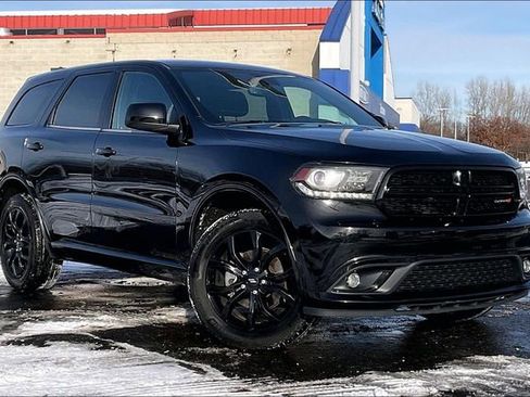 Used 2020 Dodge Durango SXT image 35