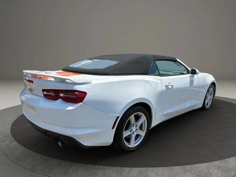 Used 2019 Chevrolet Camaro LT RWD image 5