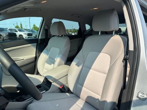 Used 2017 Hyundai Tucson SE w/ SE Popular Package 02 FWD image 38