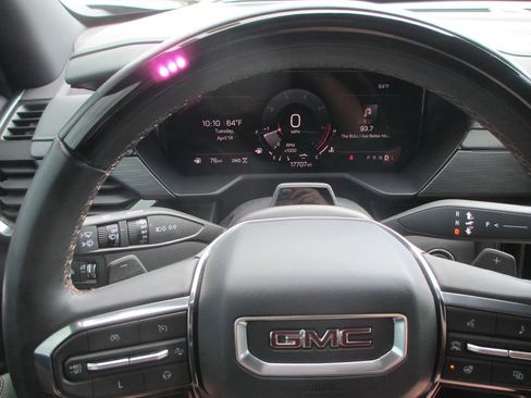 Used 2024 GMC Acadia AT4 w/ Super Cruise Package image 32