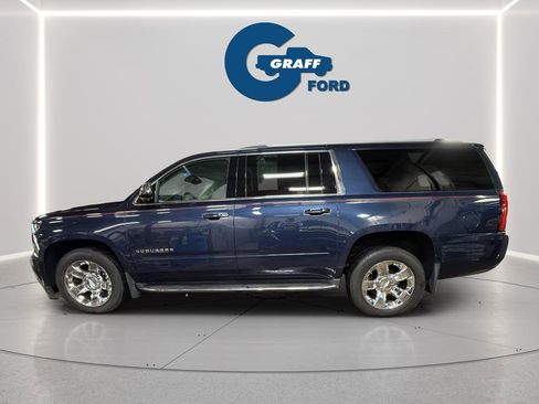 Used 2017 Chevrolet Suburban Premier image 3
