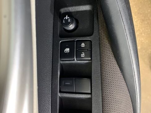 Used 2021 Toyota Corolla LE w/ Body Protection Package (TMS) FWD image 17
