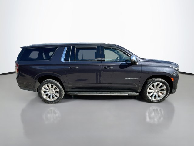 Used 2023 Chevrolet Suburban Premier AWD/4WD image 8