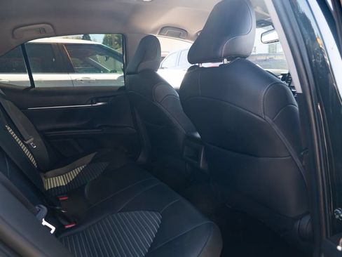 Used 2022 Toyota Camry SE w/ Convenience Package FWD image 21