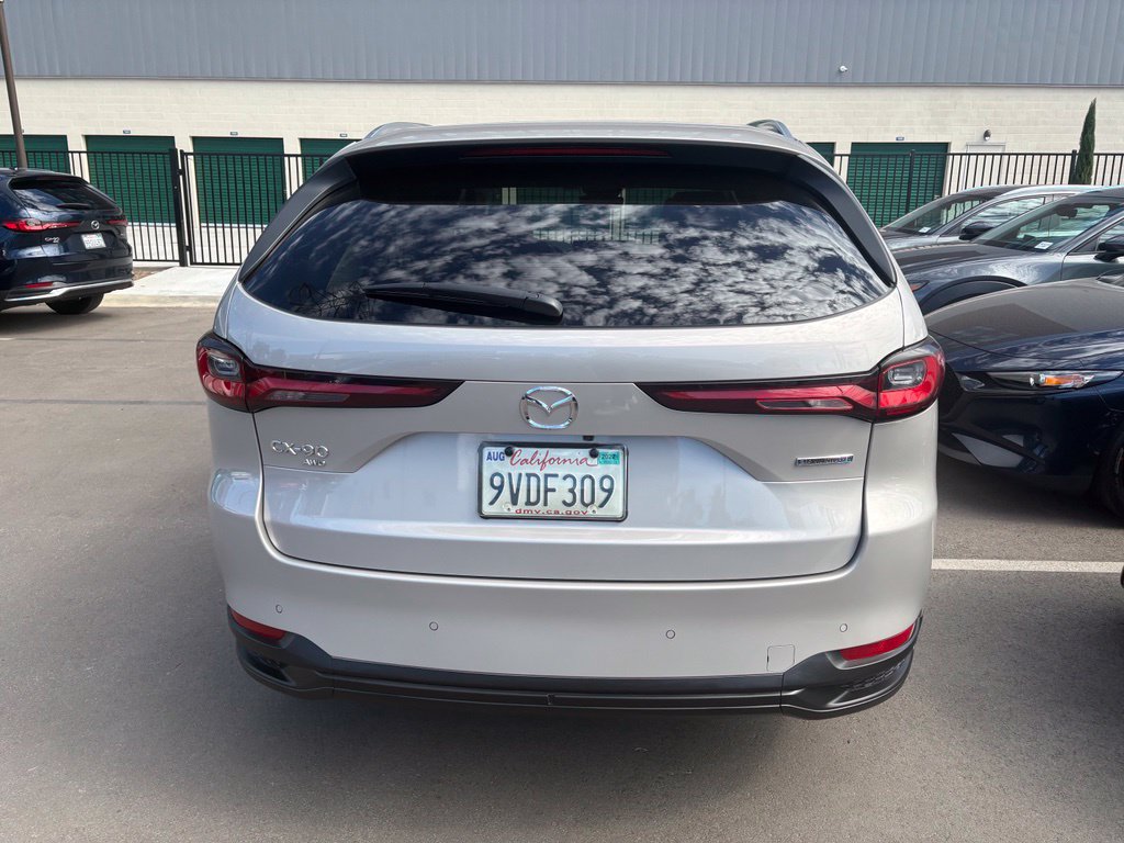 Used 2025 MAZDA CX-90 Plug-In Hybrid w/ Preferred AWD/4WD image 6