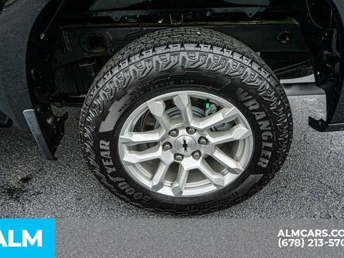 Used 2024 Chevrolet Silverado 1500 RST w/ Convenience Package II AWD/4WD image 18