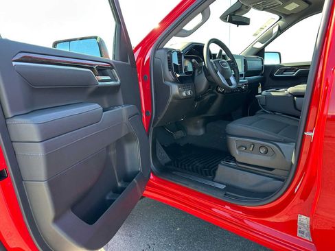 New 2026 GMC Sierra 1500 Elevation image 19