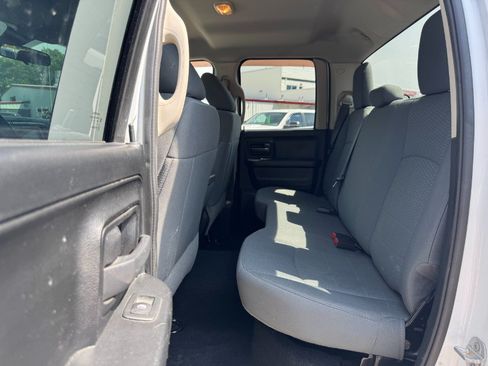 Used 2014 RAM 1500 ST w/ SXT Appearance Group AWD/4WD image 16