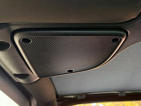 Used 2018 Jeep Wrangler Sport image 37