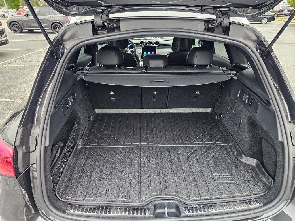 Used 2026 Mercedes-Benz GLC 300 image 25
