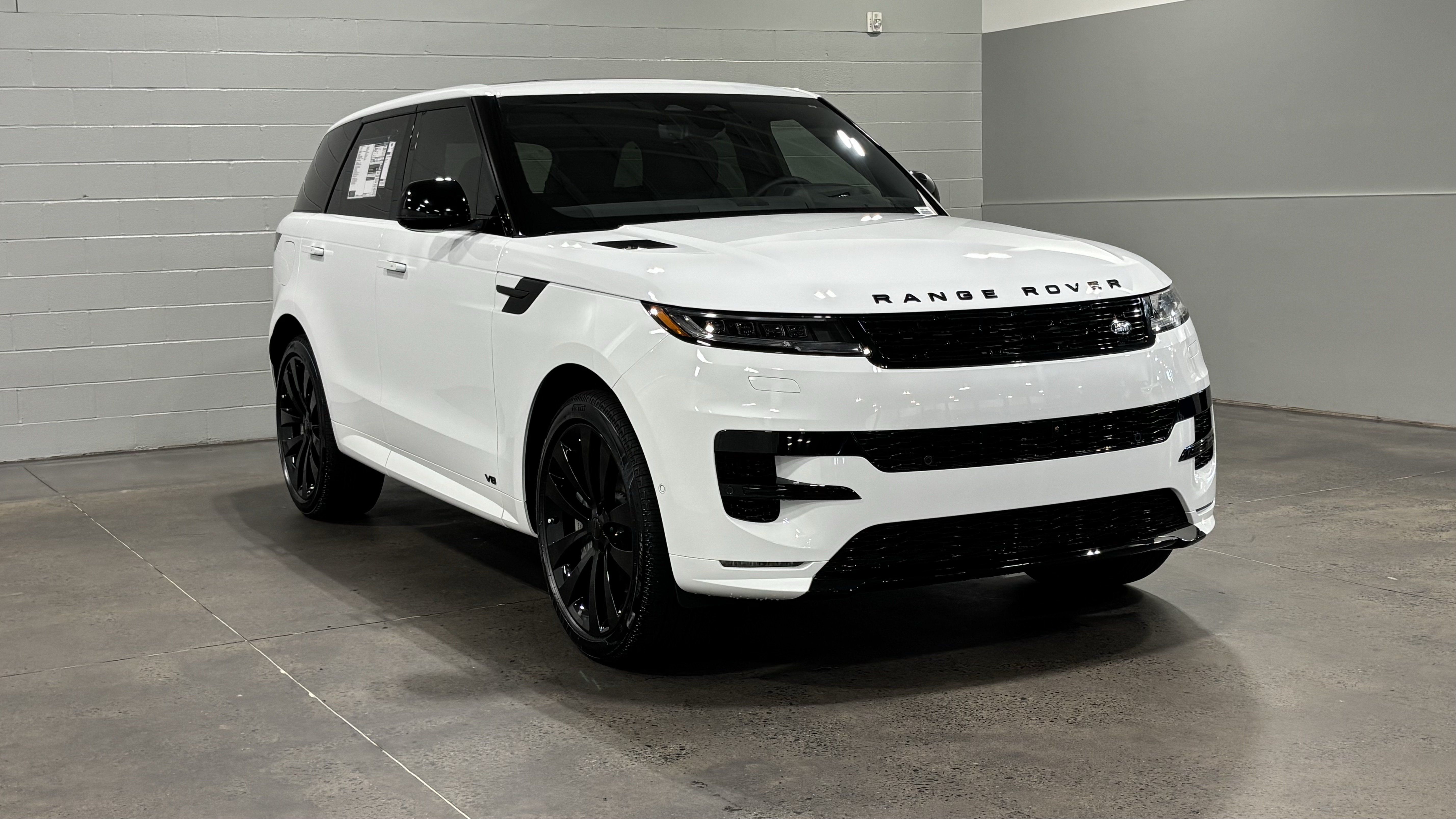 New 2026 Land Rover Range Rover Sport Dynamic SE AWD/4WD image 11