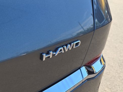 Used 2023 Acura MDX SH-AWD w/ Advance Package image 34