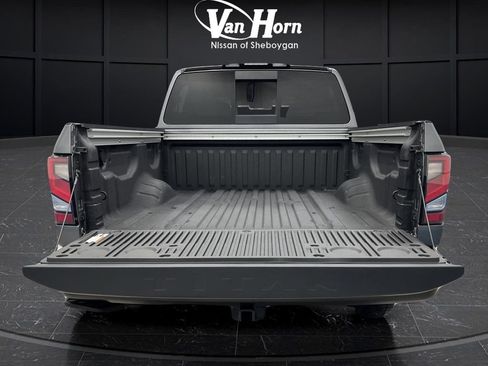 Used 2024 Nissan Titan PRO-4X w/ Pro-4x Utility Package image 12