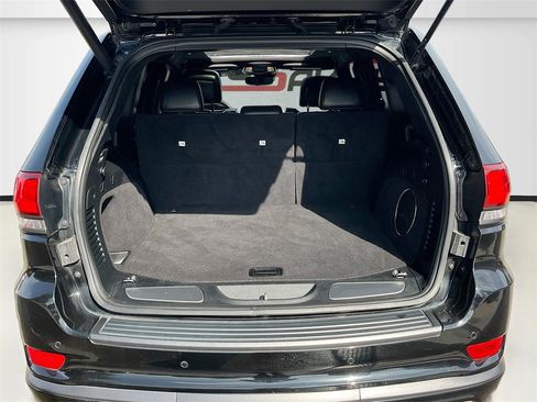 Used 2020 Jeep Grand Cherokee High Altitude image 26