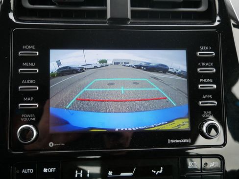 Used 2021 Toyota Prius LE FWD image 26