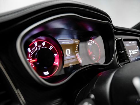 Used 2023 Dodge Challenger SRT Hellcat RWD image 42