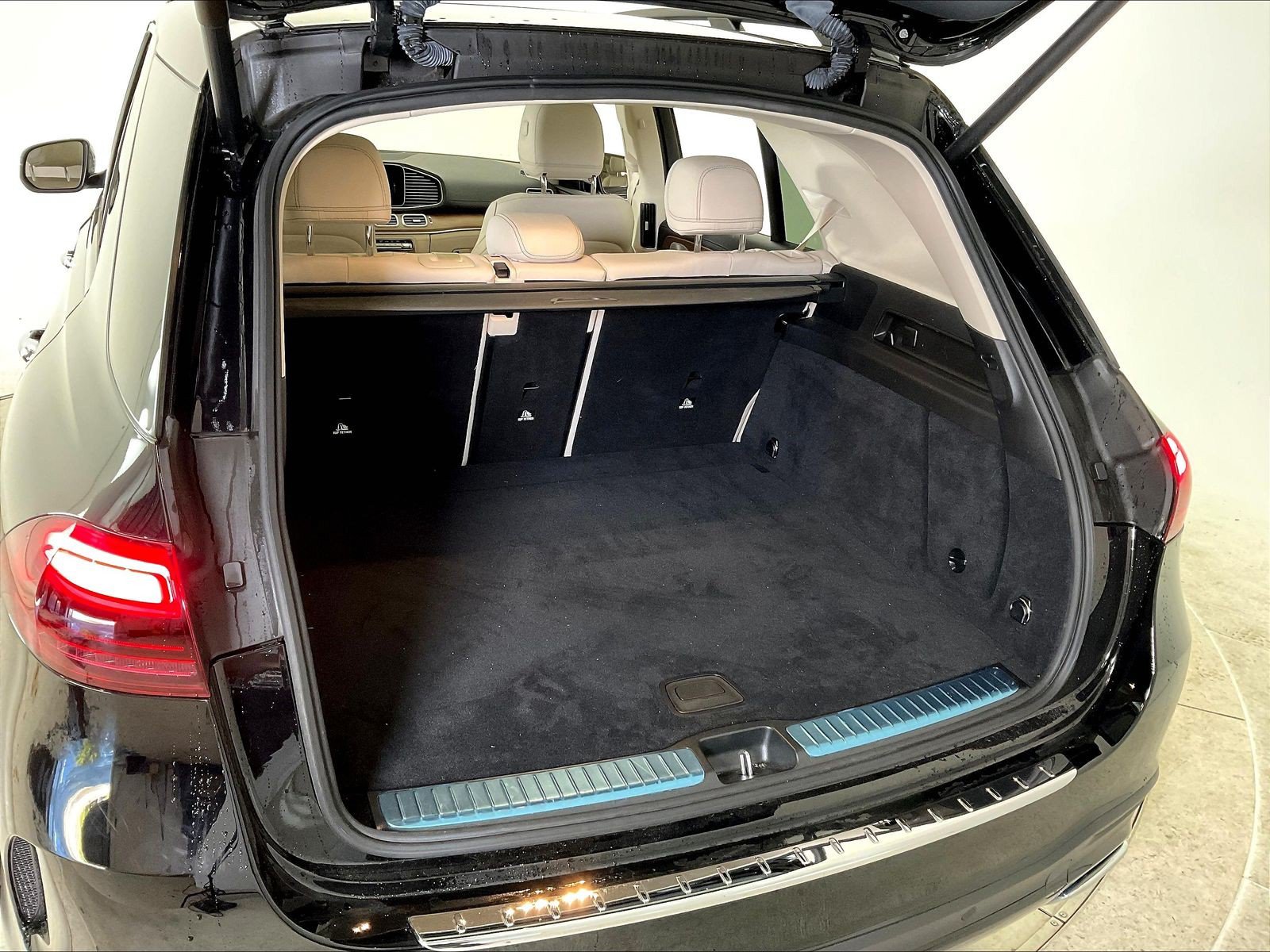 Certified 2024 Mercedes-Benz GLE 450 4MATIC image 40