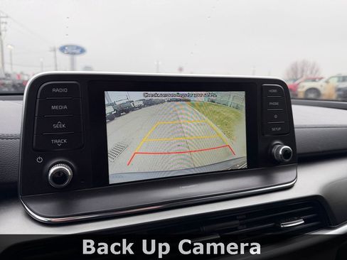 Used 2021 Kia Telluride LX image 27