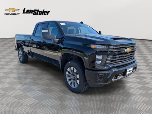 New 2026 Chevrolet Silverado 2500 Custom w/ Custom Value Package AWD/4WD image 4