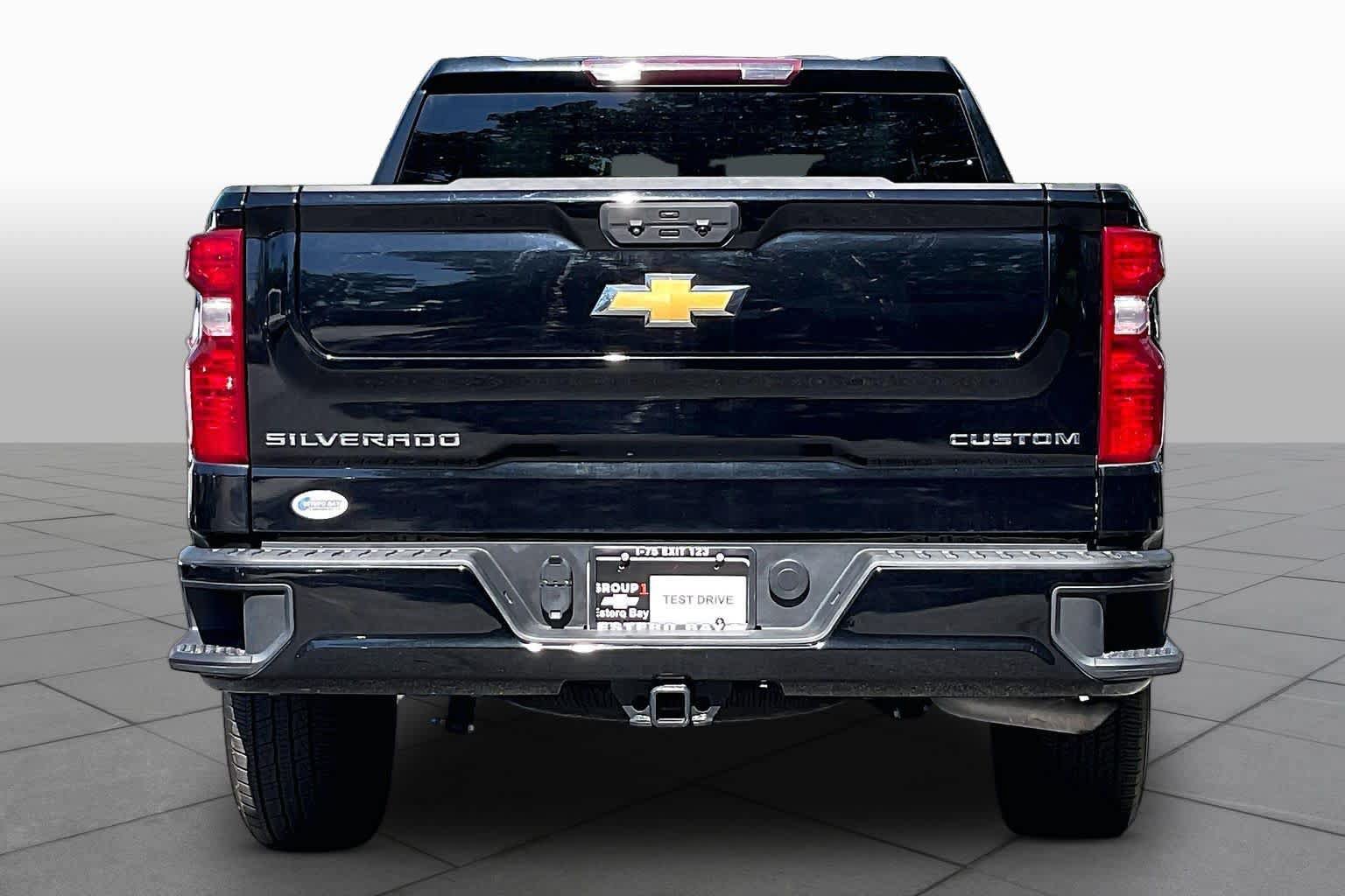 Used 2024 Chevrolet Silverado 1500 Custom AWD/4WD image 5