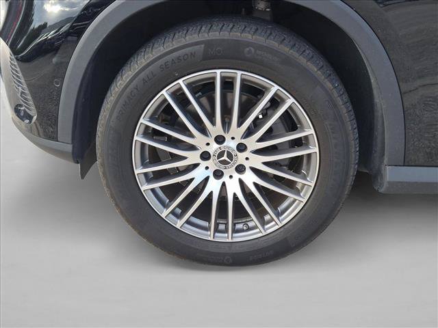 Used 2024 Mercedes-Benz GLC 300 4MATIC image 19