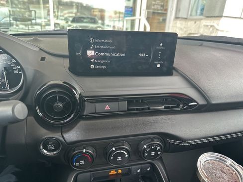 Used 2024 MAZDA MX-5 Miata Club w/ Brembo/BBS Recaro Package image 9