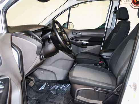 Used 2019 Ford Transit Connect XLT FWD image 31