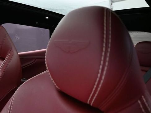 Used 2021 Aston Martin DBX AWD/4WD image 13