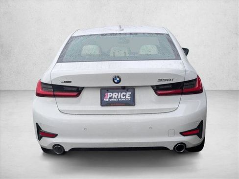 Used 2019 BMW 330i xDrive Sedan w/ Convenience Package image 7