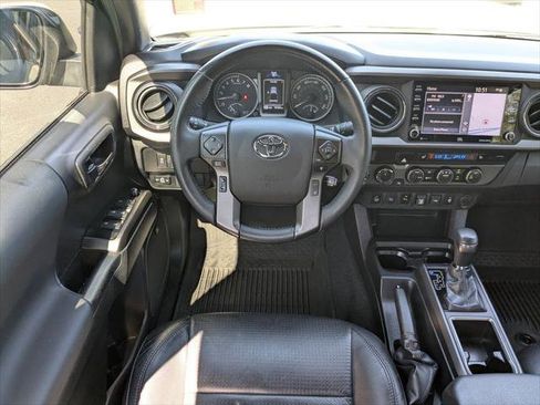 Certified 2022 Toyota Tacoma TRD Sport w/ TRD Premium Sport Package AWD/4WD image 17