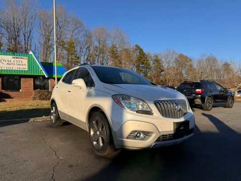 Used 2014 Buick Encore Premium image 3